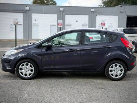 2012 Ford Fiesta SE