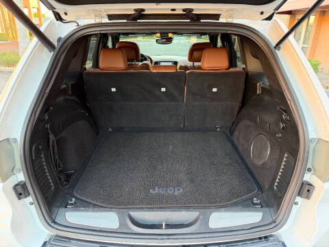 2017 Jeep Grand Cherokee Summit