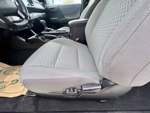 2021 Toyota Tacoma SR