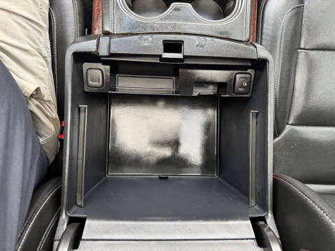 2020 GMC Yukon XL SLT