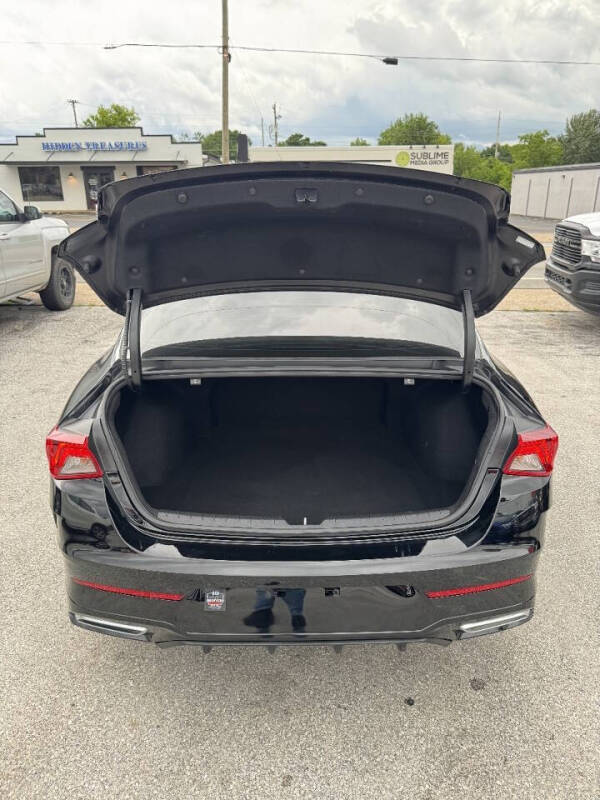 2023 Kia K5 GT-Line