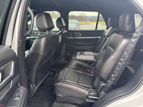 2017 Ford Explorer Sport