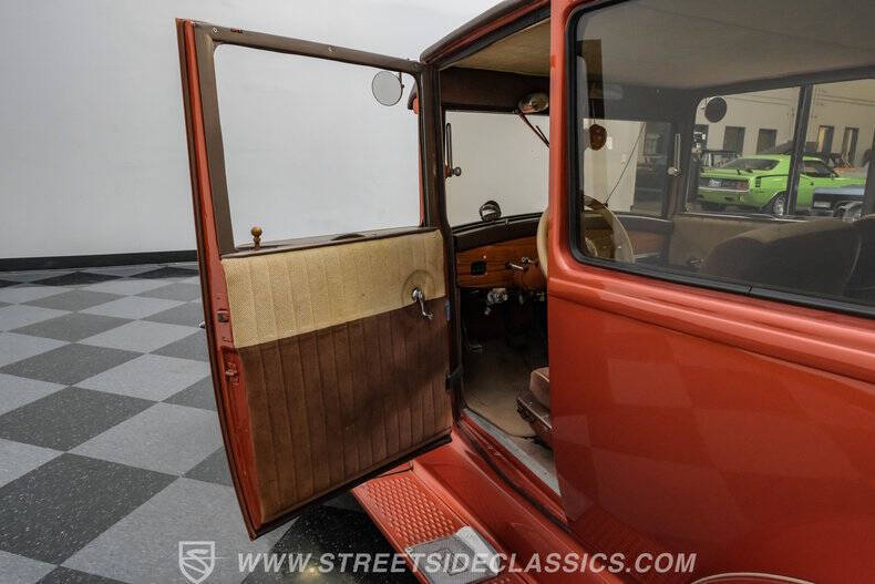 1927 Ford Model T