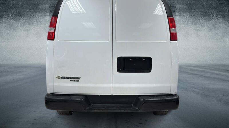 2016 Chevrolet Express 2500