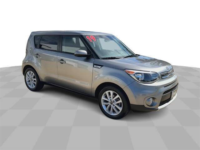 Used 2019 Kia Soul + with VIN KNDJP3A50K7663977 for sale in Waterloo, IA