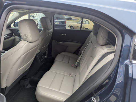 2020 Cadillac XT4 Premium Luxury