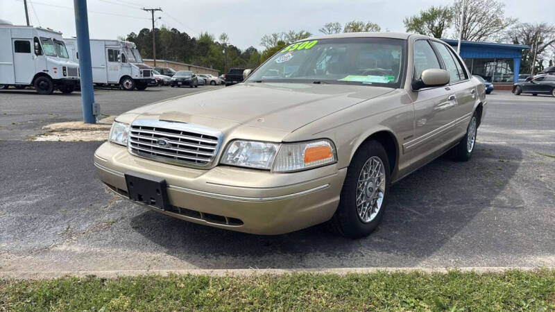 2000 Ford Crown Victoria LX