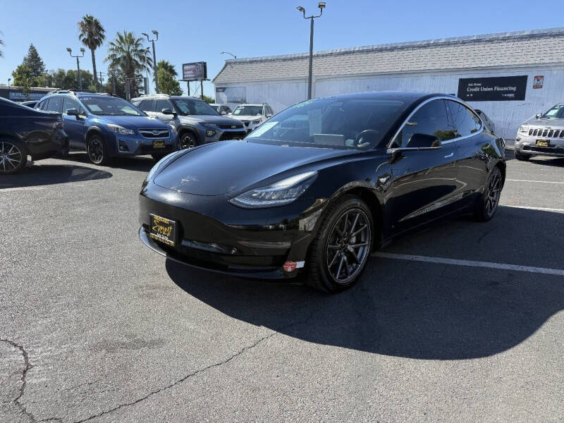2018 Tesla Model 3 Standard