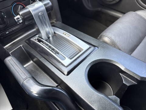 2007 Ford Mustang V6 Premium