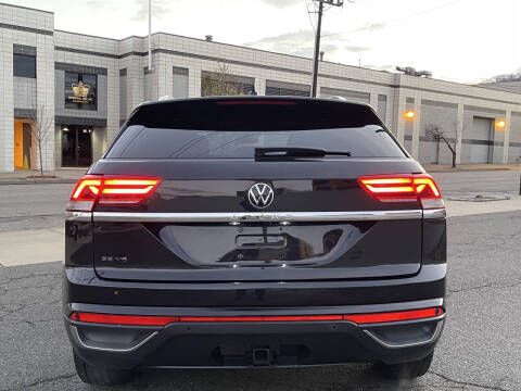 2020 Volkswagen Atlas Cross Sport V6 SE 4Motion