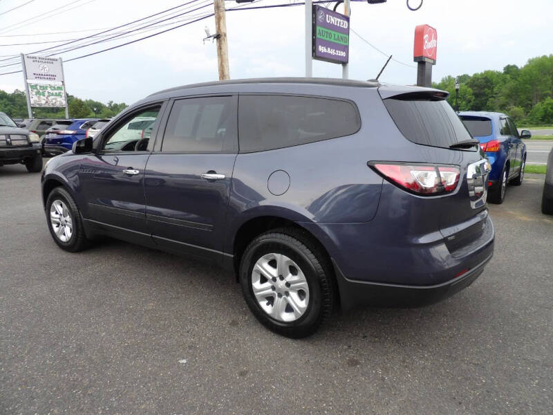 2013 Chevrolet Traverse LS