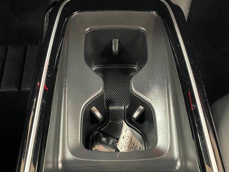 2024 Volkswagen ID.4 S