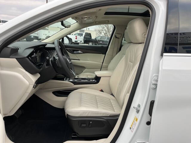 2022 Buick Envision Avenir