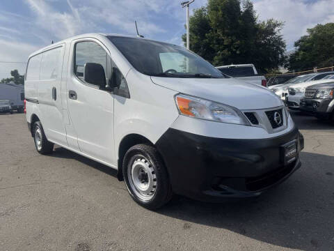 2015 Nissan NV200 SV