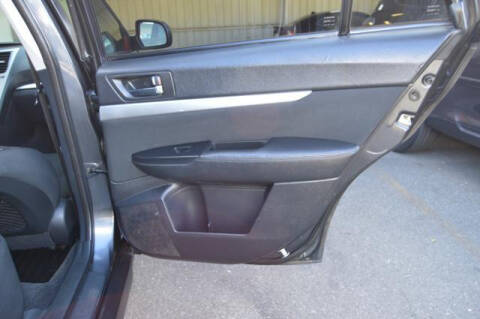 2010 Subaru Outback 2.5i Premium