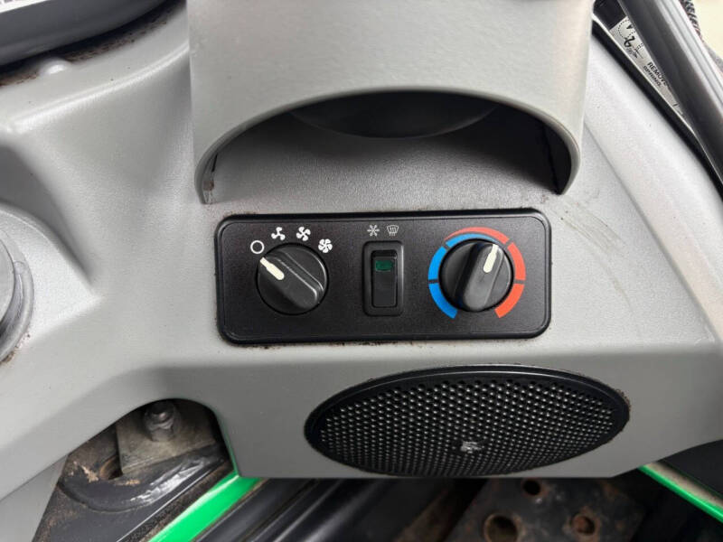 2019 Bobcat S570 SKID STEER