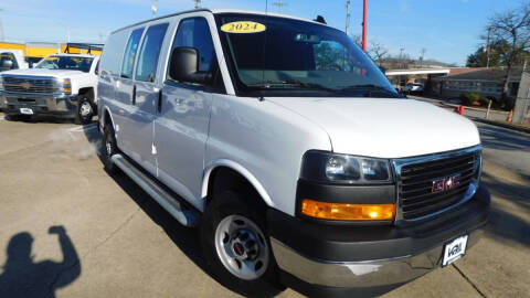 2024 GMC Savana 2500