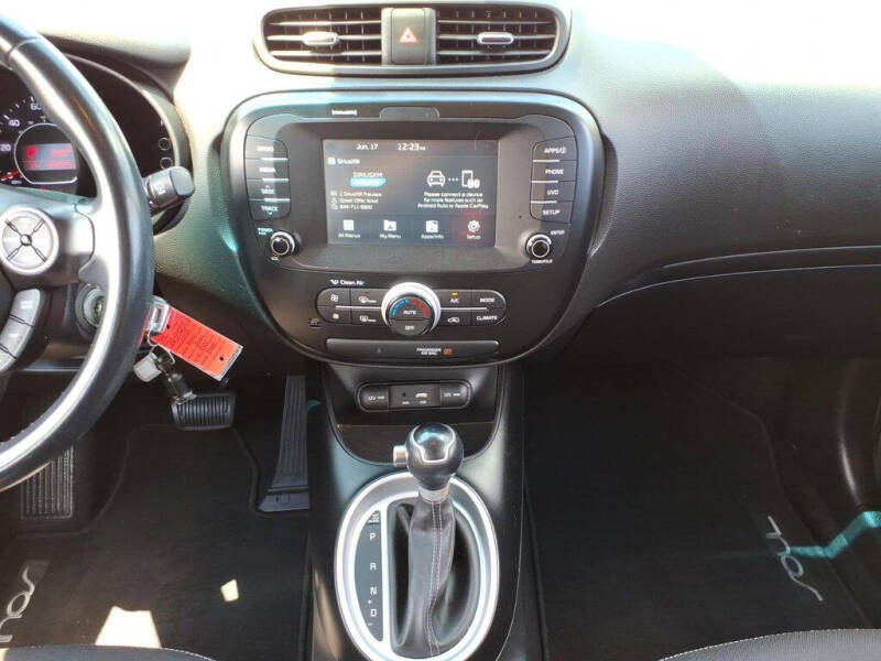 2019 Kia Soul +