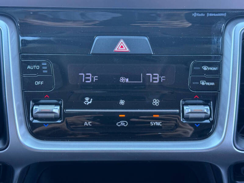 2022 Kia Sorento X-Line S