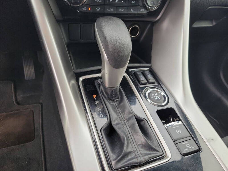 2023 Mitsubishi Eclipse Cross SE