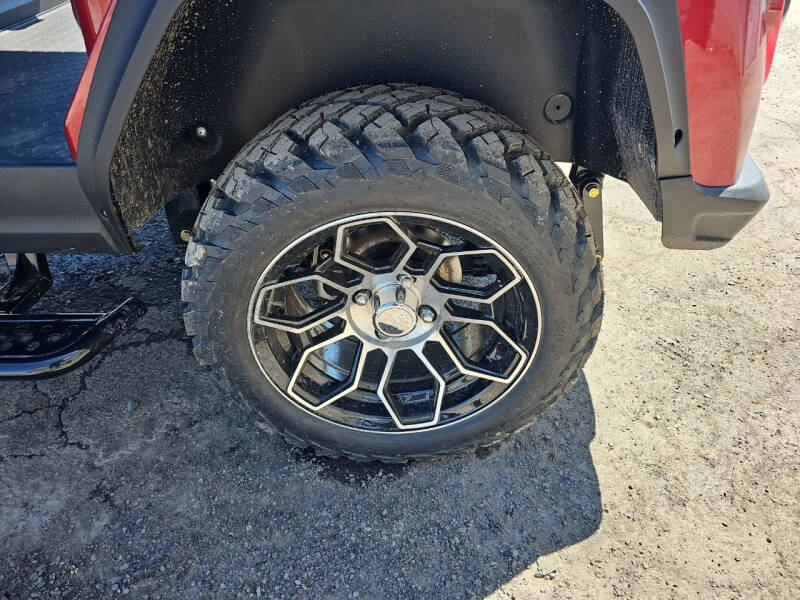 2024 Evolution Maverick 4