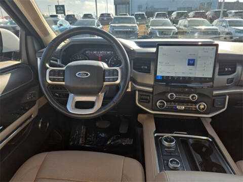 2022 Ford Expedition XLT