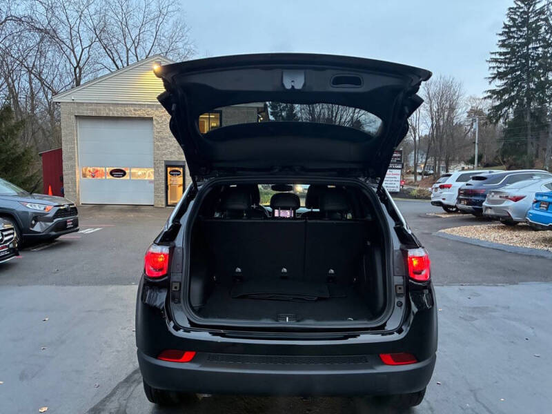 2023 Jeep Compass Latitude Lux