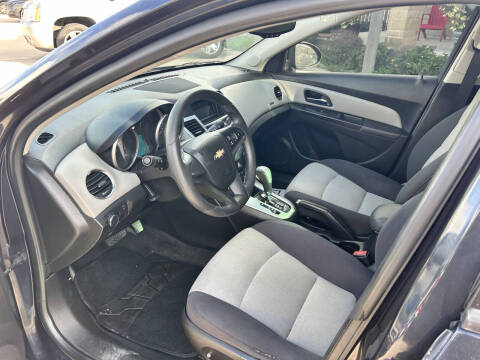 2016 Chevrolet Cruze Limited LS Auto