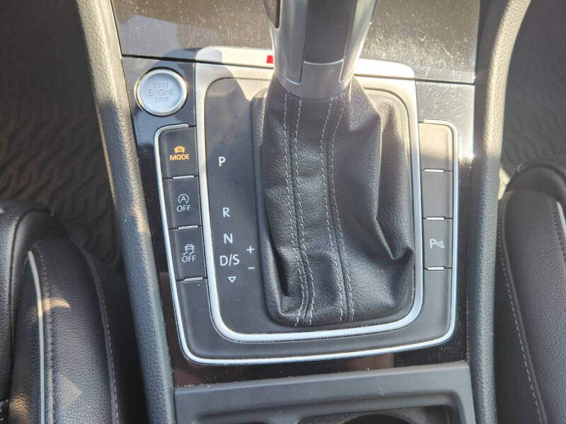 2019 Volkswagen Golf R 4Motion