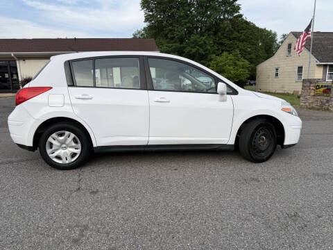 2011 Nissan Versa 1.8 SL
