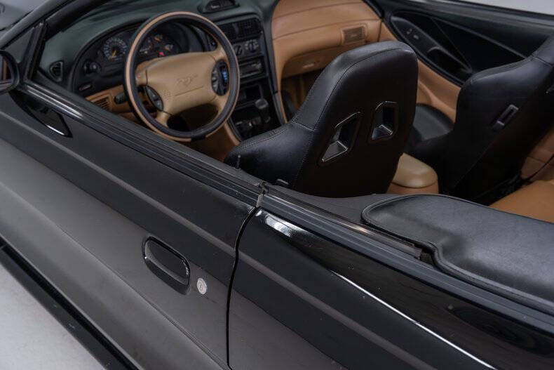 1995 Ford Mustang