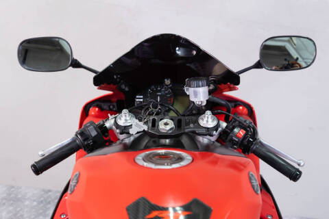 2013 Yamaha YZF-R1