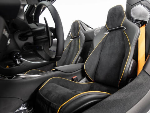 2025 McLaren Artura Spider