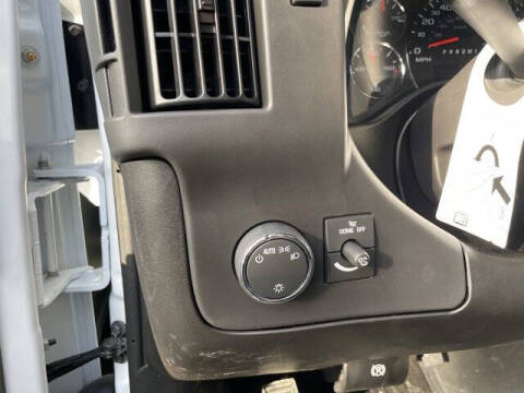 2025 Chevrolet Express 2500