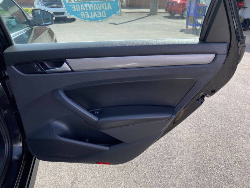 2014 Volkswagen Passat 1.8T SE PZEV