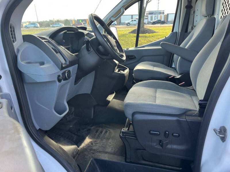 2019 Ford Transit Van Base photo 9