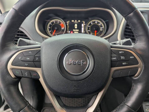 2016 Jeep Cherokee Latitude Altitude
