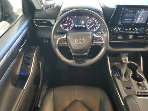 2022 Toyota Highlander Limited