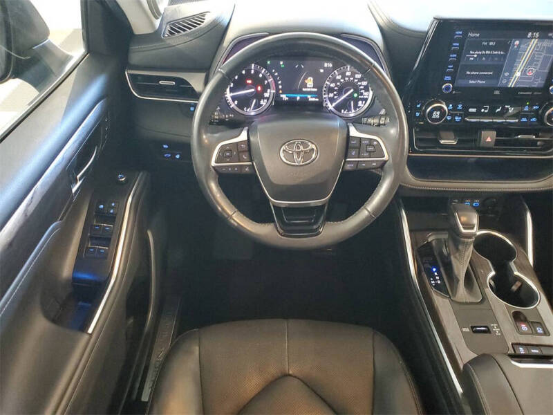 2022 Toyota Highlander Limited