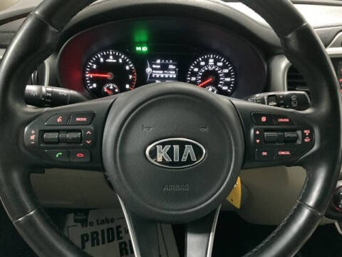 2017 Kia Sorento LX