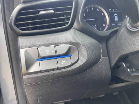 2019 Hyundai Veloster 2.0L Premium