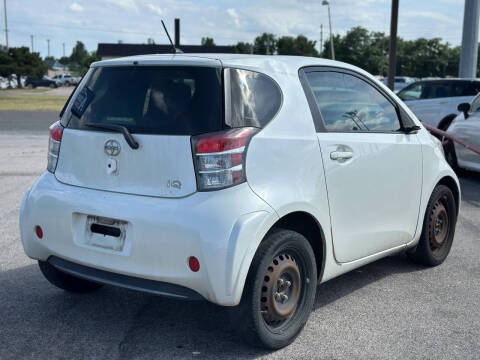 2014 Scion iQ