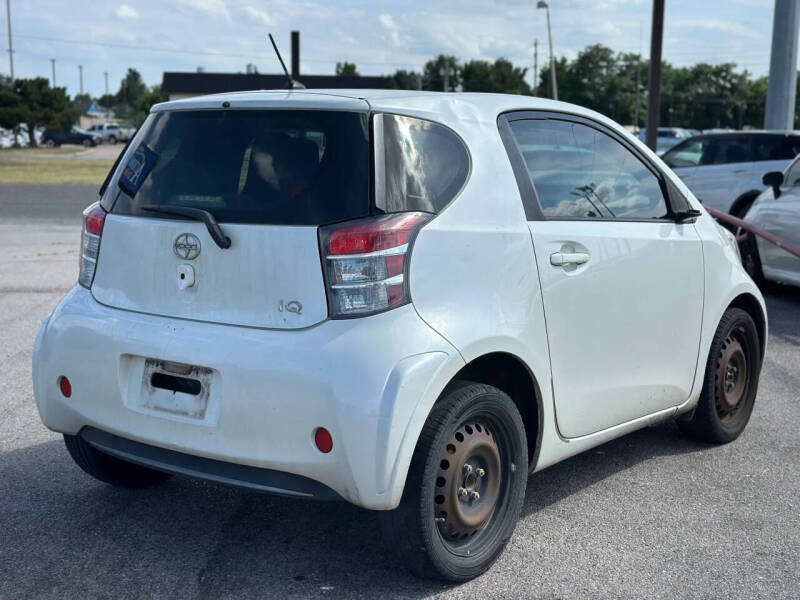 2014 Scion iQ