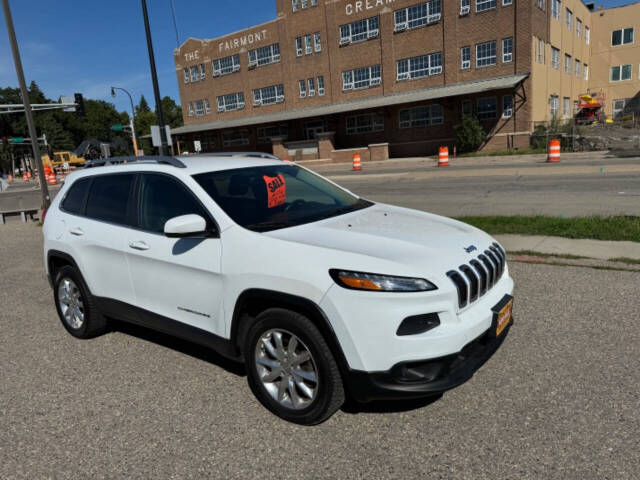 2016 Jeep Cherokee for sale at BEST DEAL AUTO SALES in Moorhead, MN