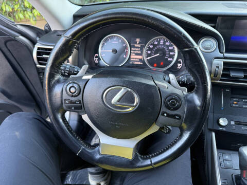 2015 Lexus IS 250