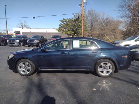 2010 Chevrolet Malibu for sale at Auto Acceptance in Tupelo MS