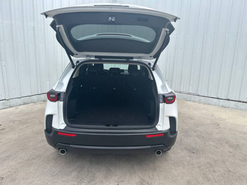2025 Mazda CX-50 2.5 S Preferred