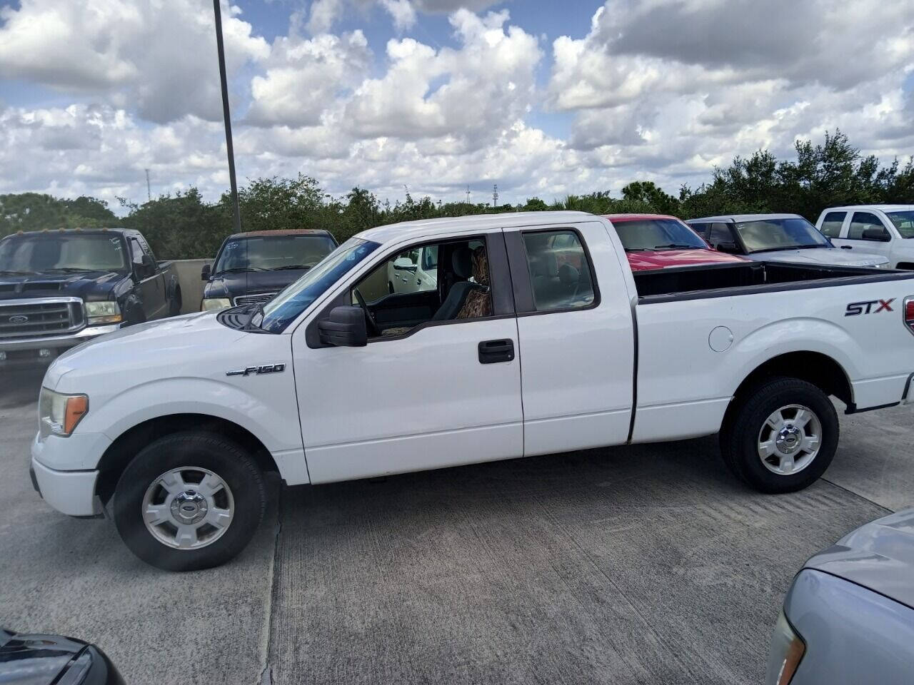 2014 Ford F-150 Pickup - $9,950