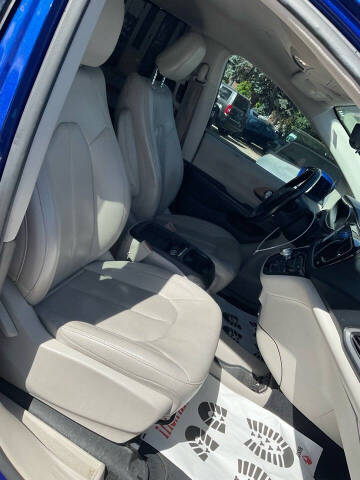 2018 Chrysler Pacifica Touring L