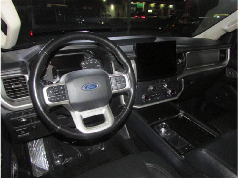 2022 Ford Expedition XLT